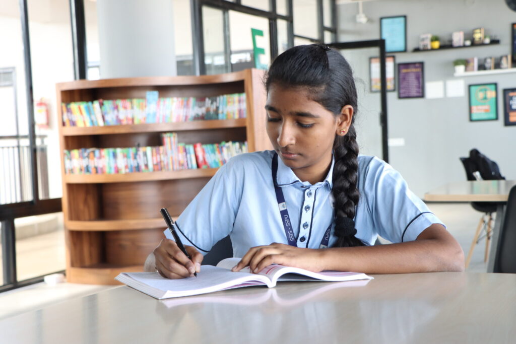 How SSPU Students Achieve Top Ranks in Competitive Exams